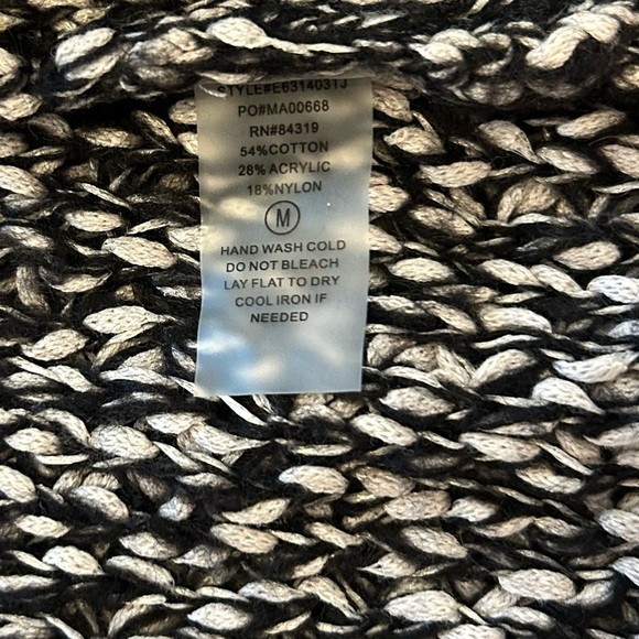 Black and white cardigan with open front size M - Picture 7 of 7